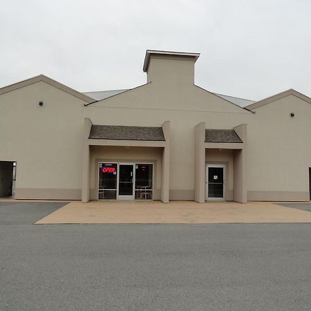 Econo Lodge Metropolis Extérieur photo