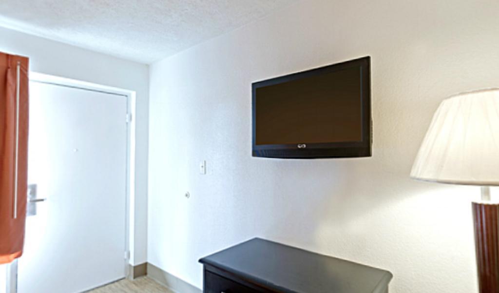 Econo Lodge Metropolis Chambre photo