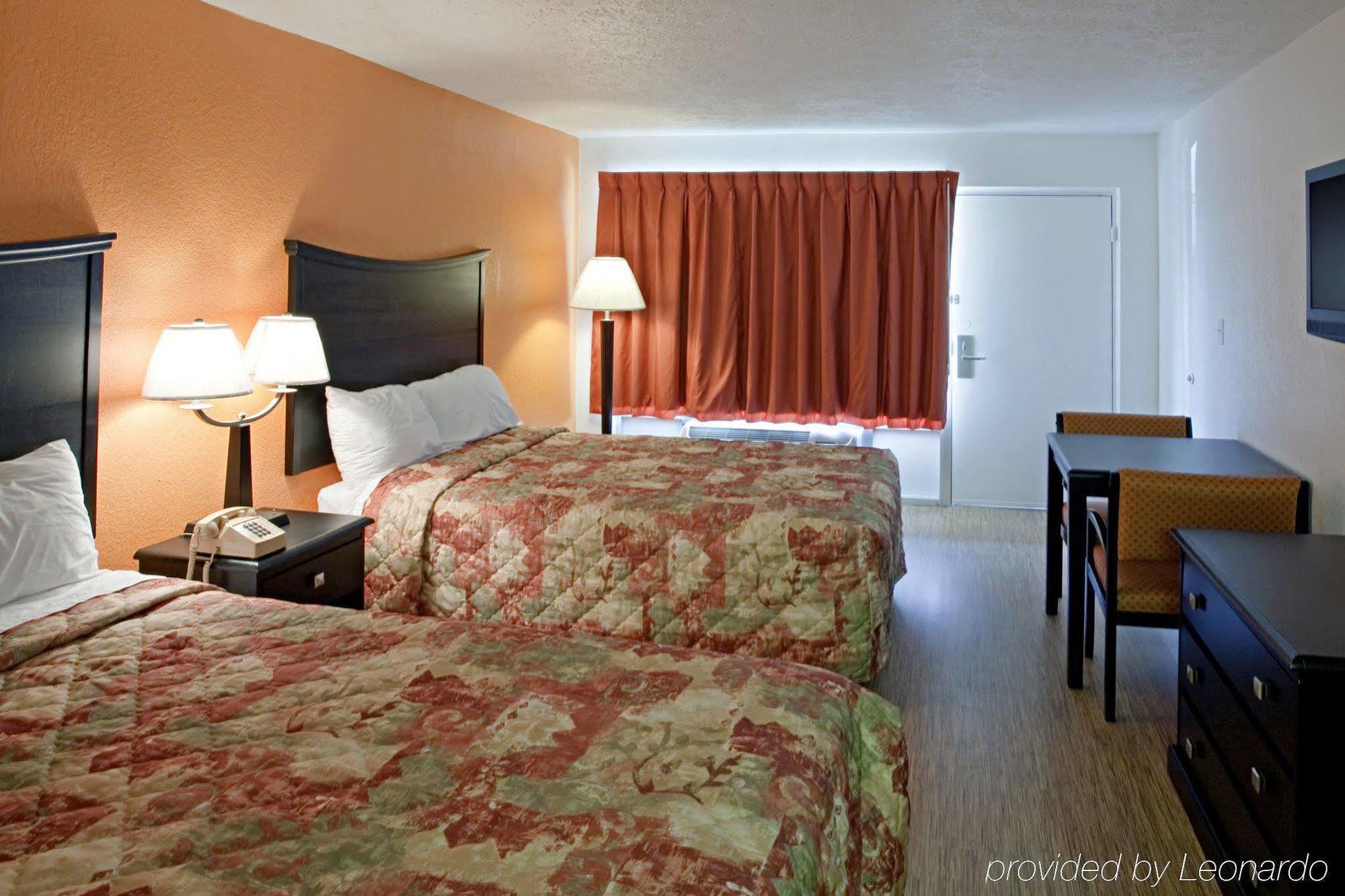 Econo Lodge Metropolis Chambre photo