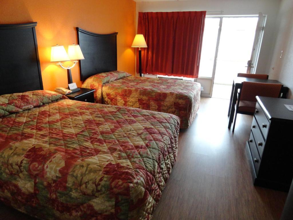 Econo Lodge Metropolis Chambre photo